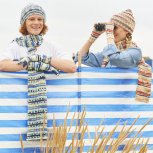 Stylecraft Head Over Heels Walking In Nature - Free Pattern - Hat Gloves Scarf