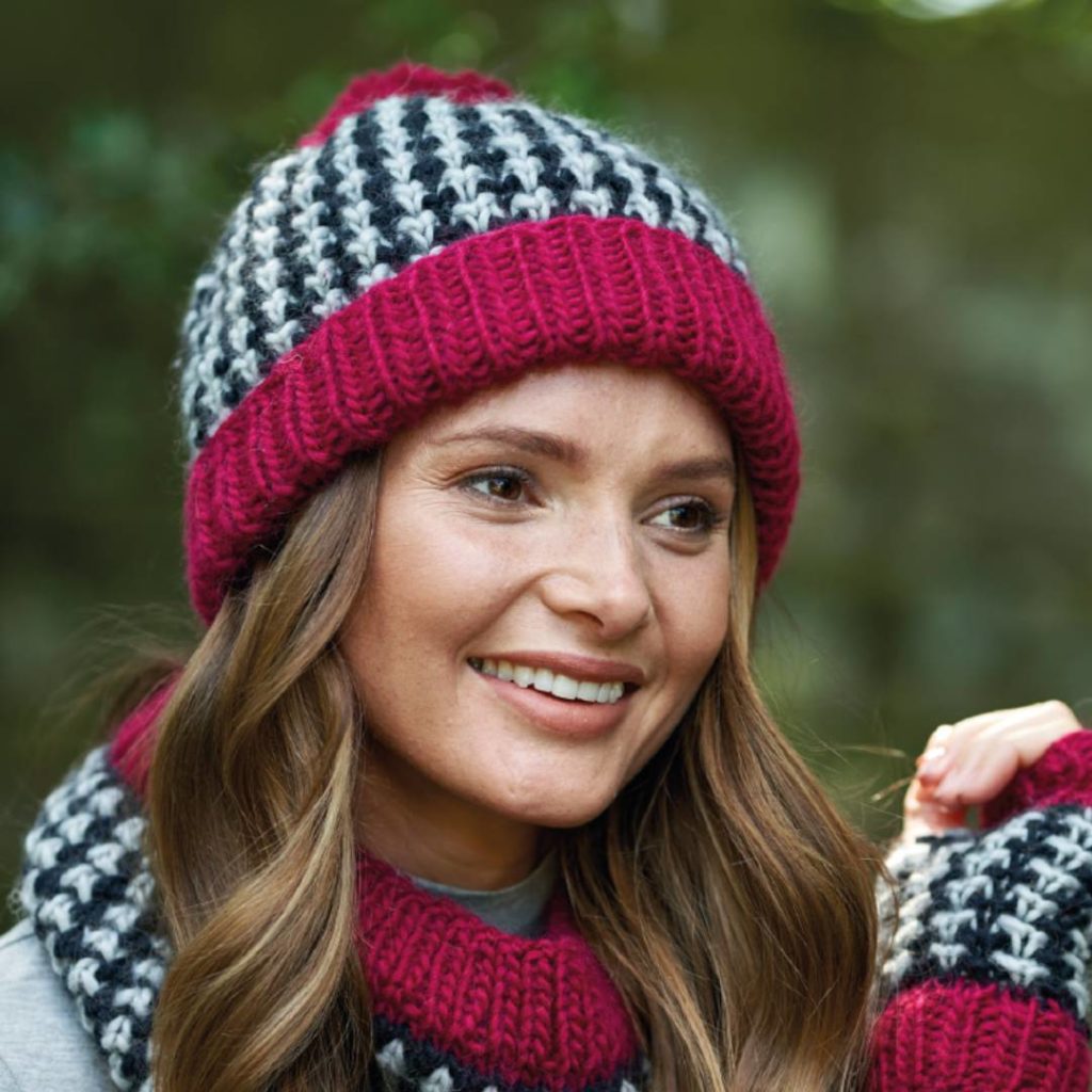 Free WYS Hat Pattern - Knitted, Chunky