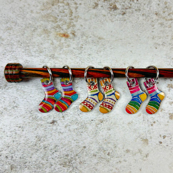 Sock Knitting Stitch Markers in a Tin (set of 6) - Emma Ball (TKN27)